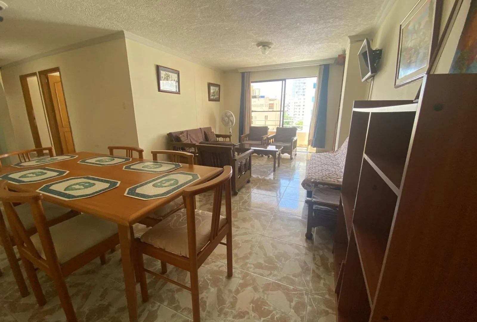 Apartamento Rodadero A Lado Cc Arrecifes Gaira
