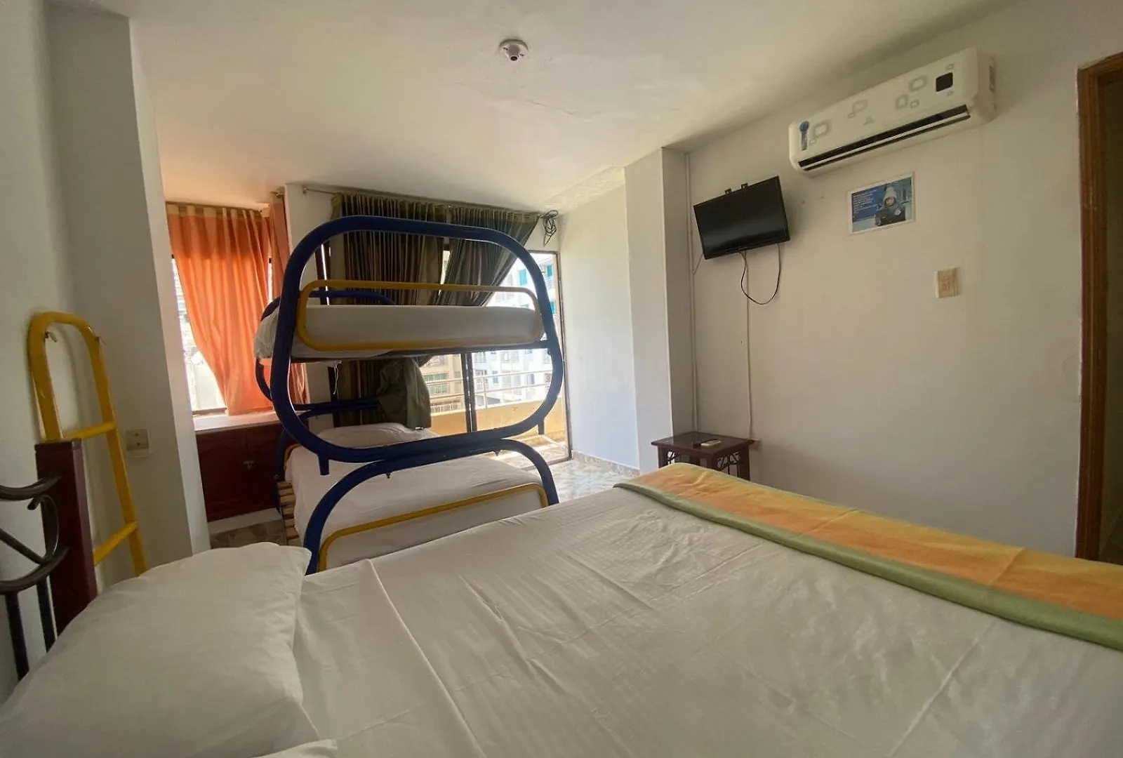 Apartamento Rodadero A Lado Cc Arrecifes Gaira